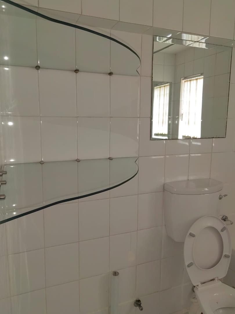 To Let 2 Bedroom Property for Rent in Bedfordview Gauteng