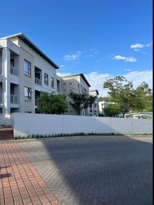 To Let 2 Bedroom Property for Rent in Paulshof Gauteng