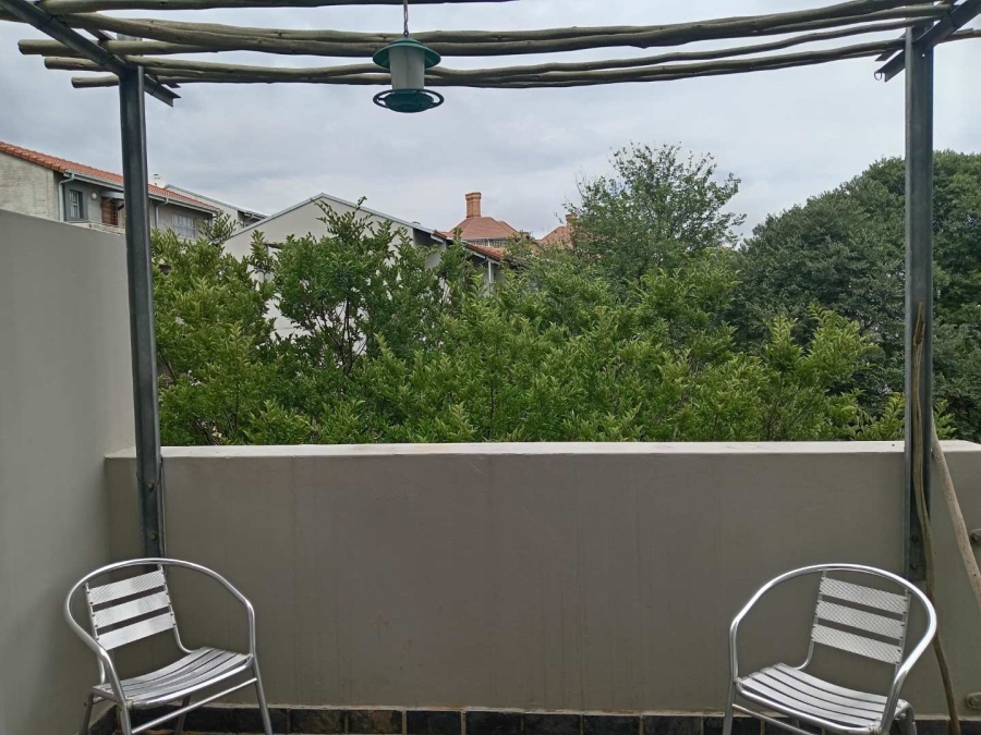 To Let 1 Bedroom Property for Rent in Houghton Gauteng