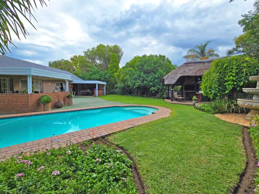 3 Bedroom Property for Sale in Brackenhurst Gauteng