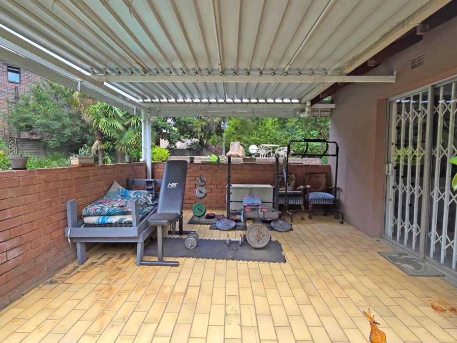 3 Bedroom Property for Sale in Brackenhurst Gauteng