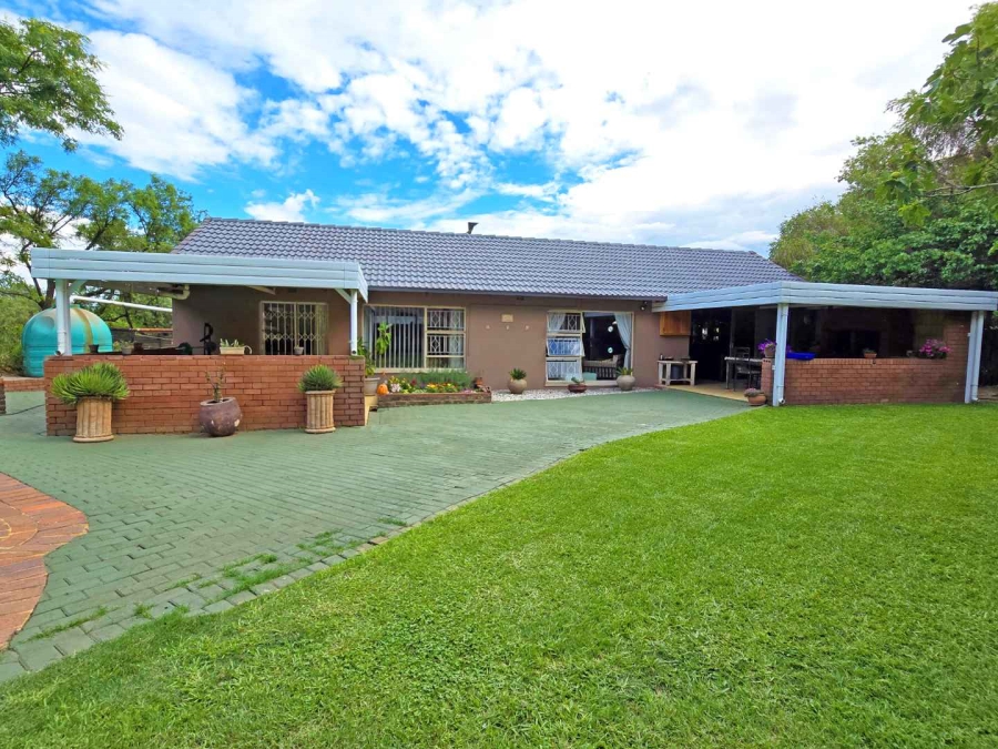 3 Bedroom Property for Sale in Brackenhurst Gauteng