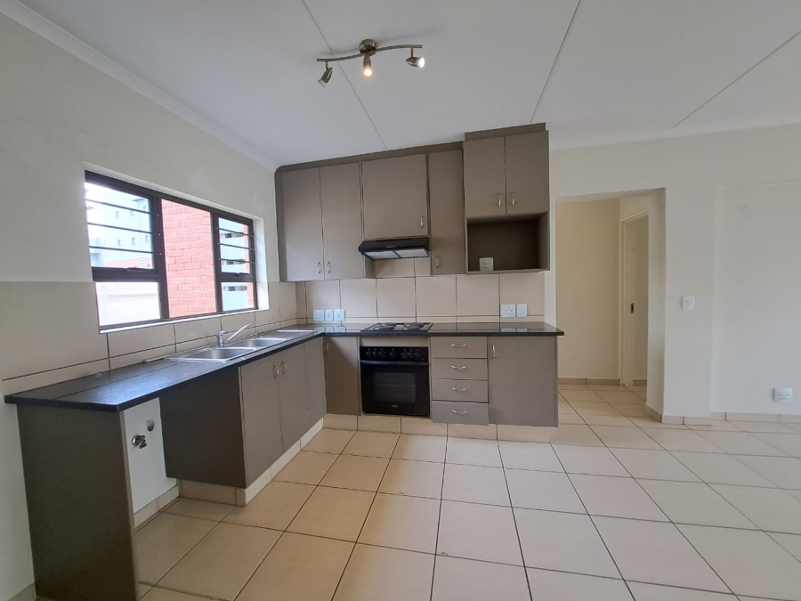 To Let 2 Bedroom Property for Rent in Barbeque Downs Gauteng