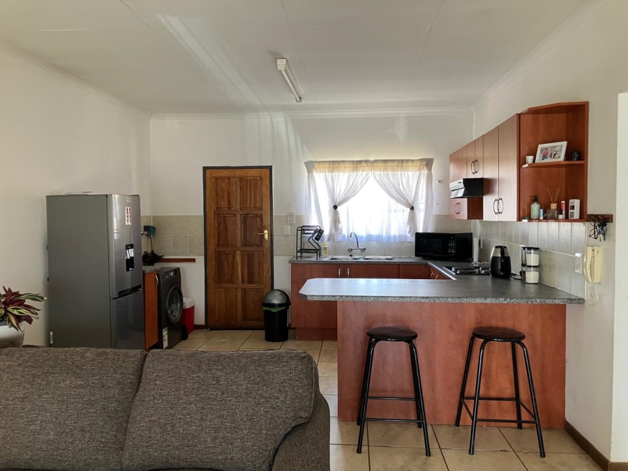 To Let 2 Bedroom Property for Rent in Riversdale Gauteng