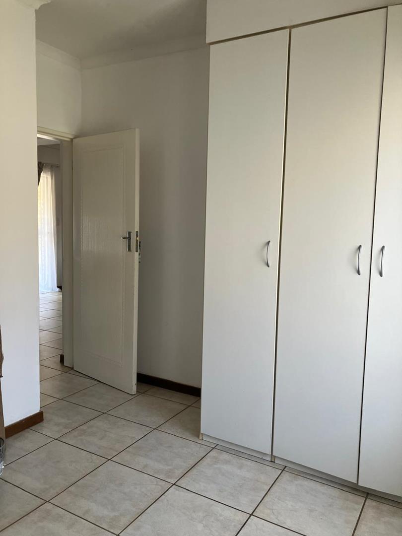 To Let 2 Bedroom Property for Rent in Riversdale Gauteng