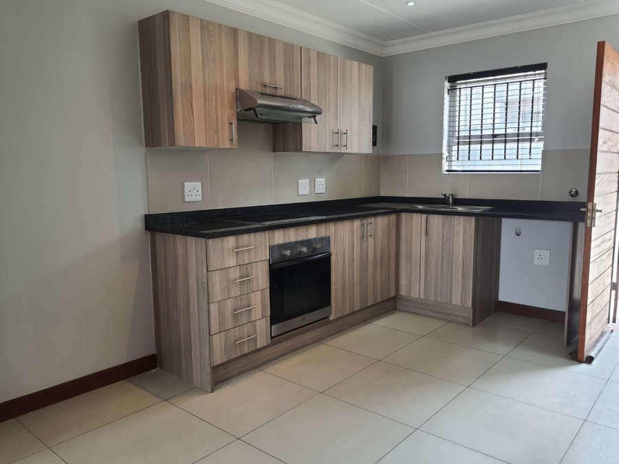 To Let 3 Bedroom Property for Rent in Ferndale Gauteng