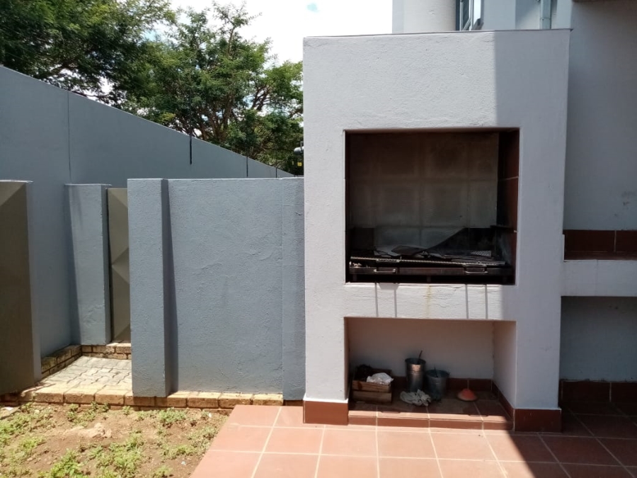 To Let 3 Bedroom Property for Rent in Ferndale Gauteng