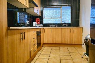 3 Bedroom Property for Sale in Sunninghill Gauteng