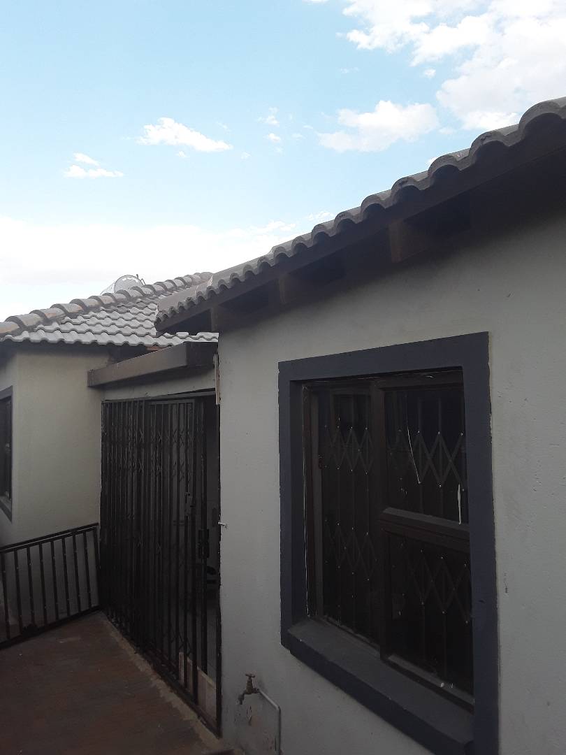 4 Bedroom Property for Sale in Modderbee Gauteng