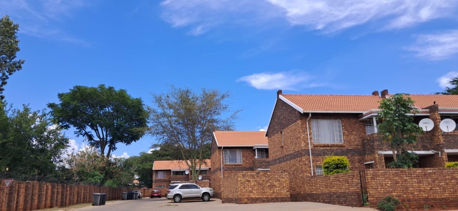 2 Bedroom Property for Sale in Clarina Gauteng