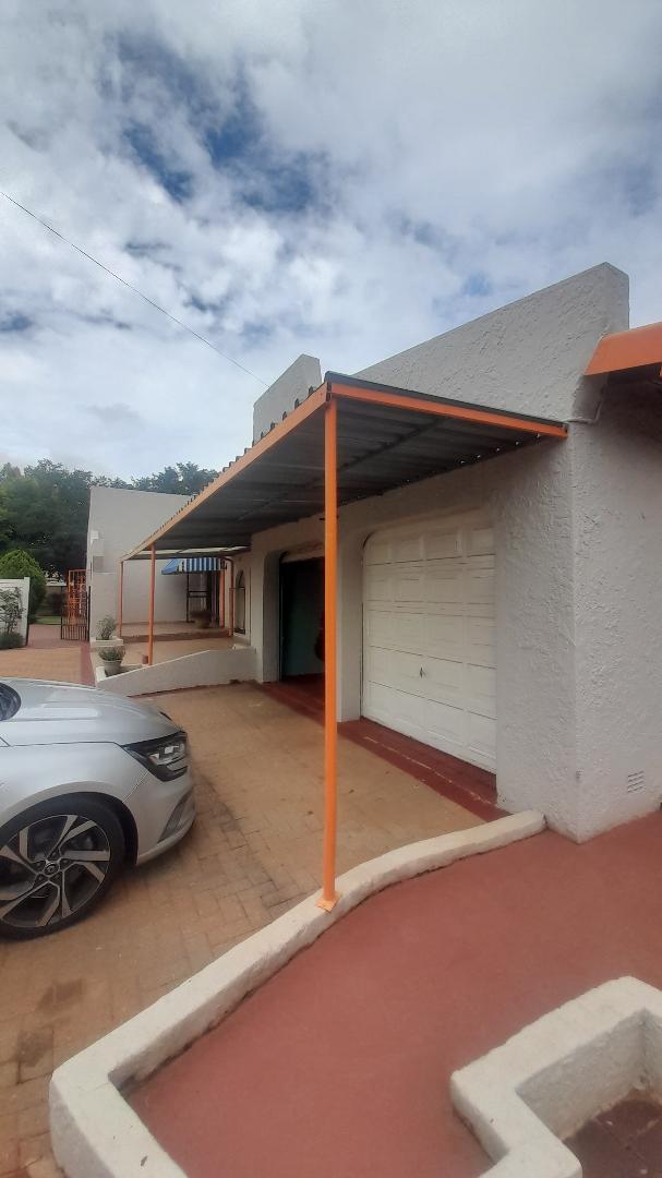 4 Bedroom Property for Sale in Ennerdale Gauteng