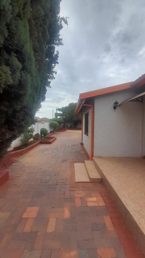 4 Bedroom Property for Sale in Ennerdale Gauteng