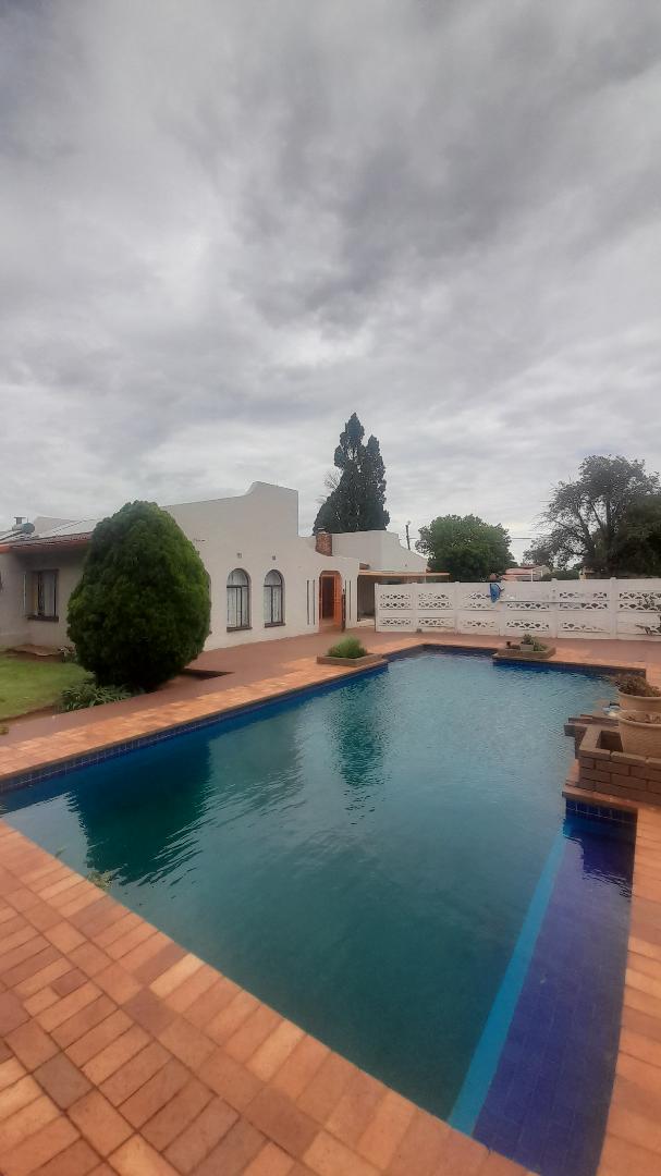 4 Bedroom Property for Sale in Ennerdale Gauteng