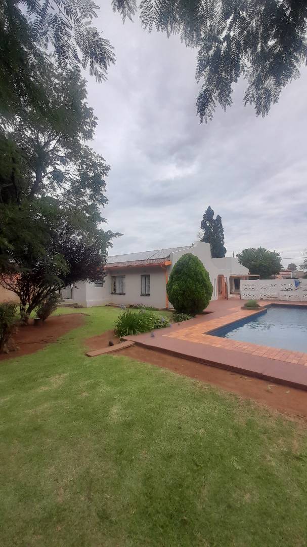 4 Bedroom Property for Sale in Ennerdale Gauteng