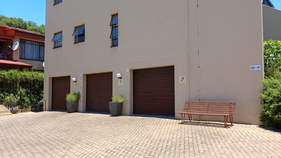 2 Bedroom Property for Sale in Sonneglans Gauteng