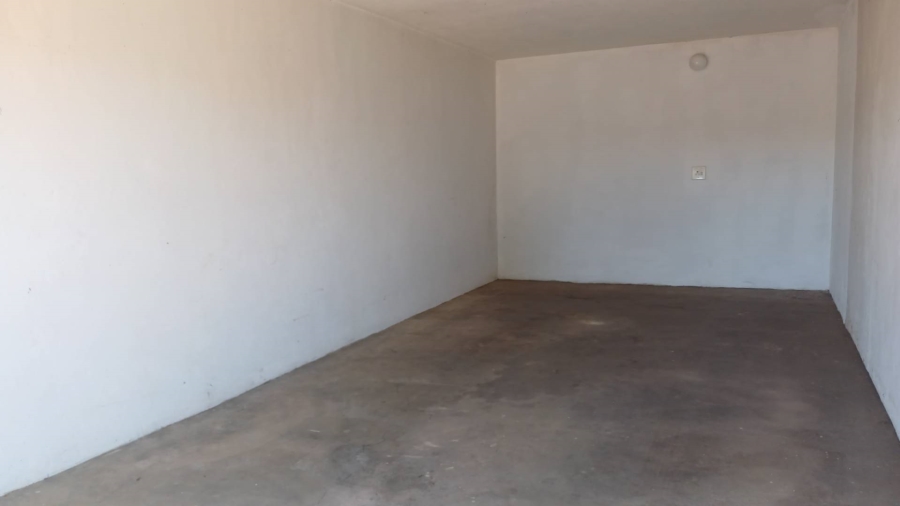 2 Bedroom Property for Sale in Sonneglans Gauteng