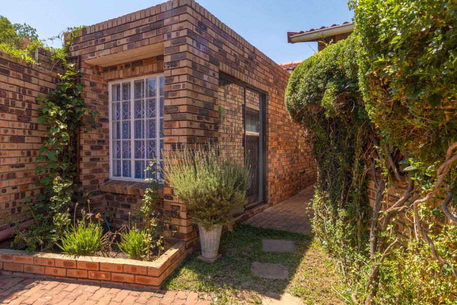 3 Bedroom Property for Sale in Rivonia Gauteng