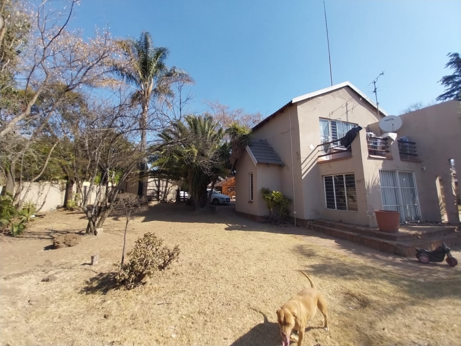 To Let 3 Bedroom Property for Rent in Buccleuch Gauteng