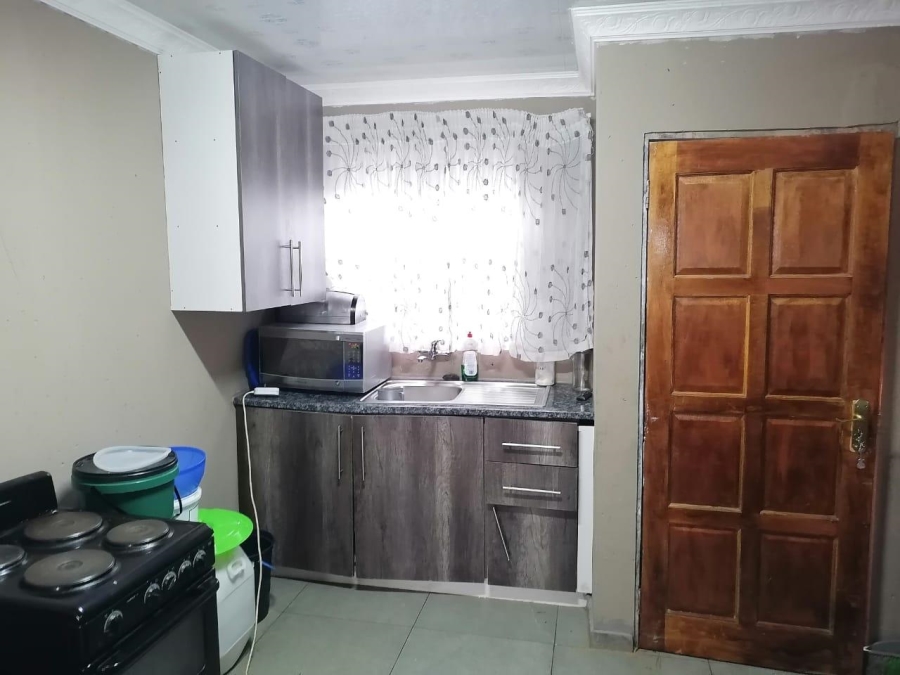 4 Bedroom Property for Sale in Tsakane Gauteng