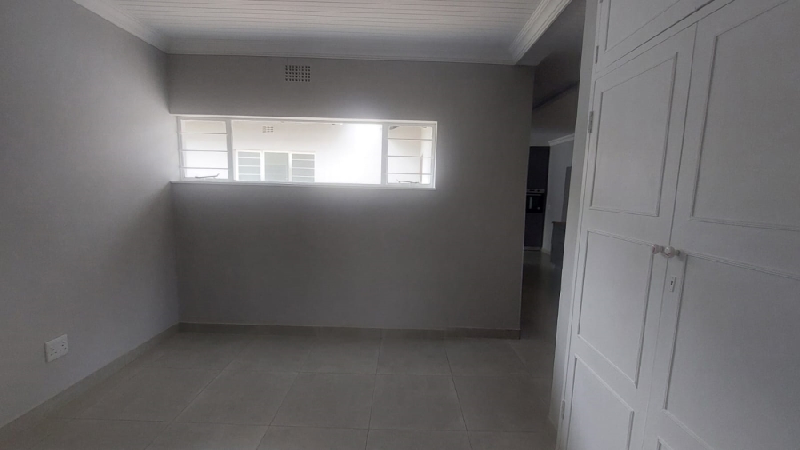 To Let 5 Bedroom Property for Rent in Brackenhurst Gauteng