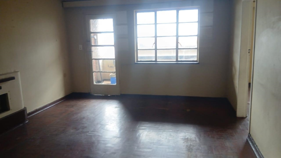 To Let 2 Bedroom Property for Rent in Rosettenville Gauteng