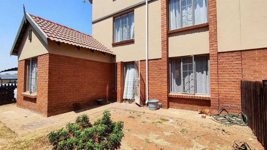 3 Bedroom Property for Sale in Terenure Gauteng