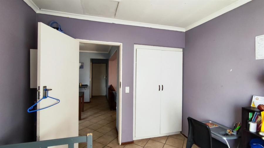 3 Bedroom Property for Sale in Terenure Gauteng