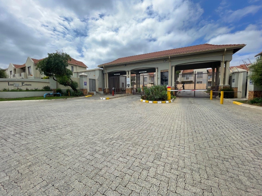 1 Bedroom Property for Sale in Esther Park Gauteng