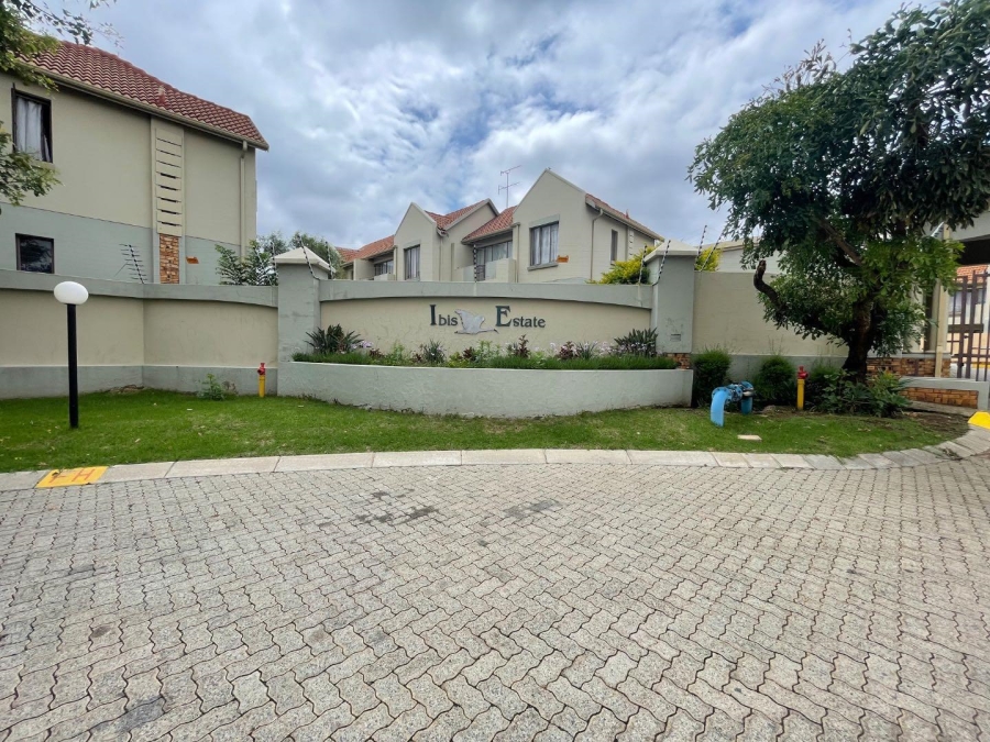 1 Bedroom Property for Sale in Esther Park Gauteng