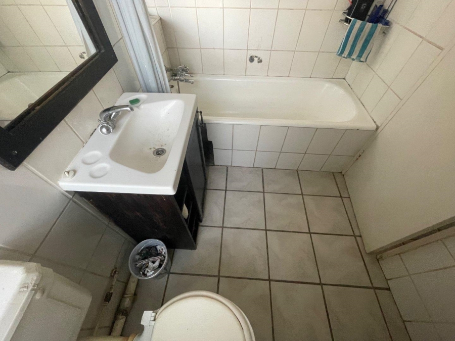 2 Bedroom Property for Sale in Edleen Gauteng