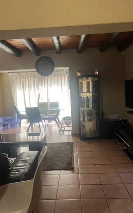 To Let 3 Bedroom Property for Rent in Buccleuch Gauteng