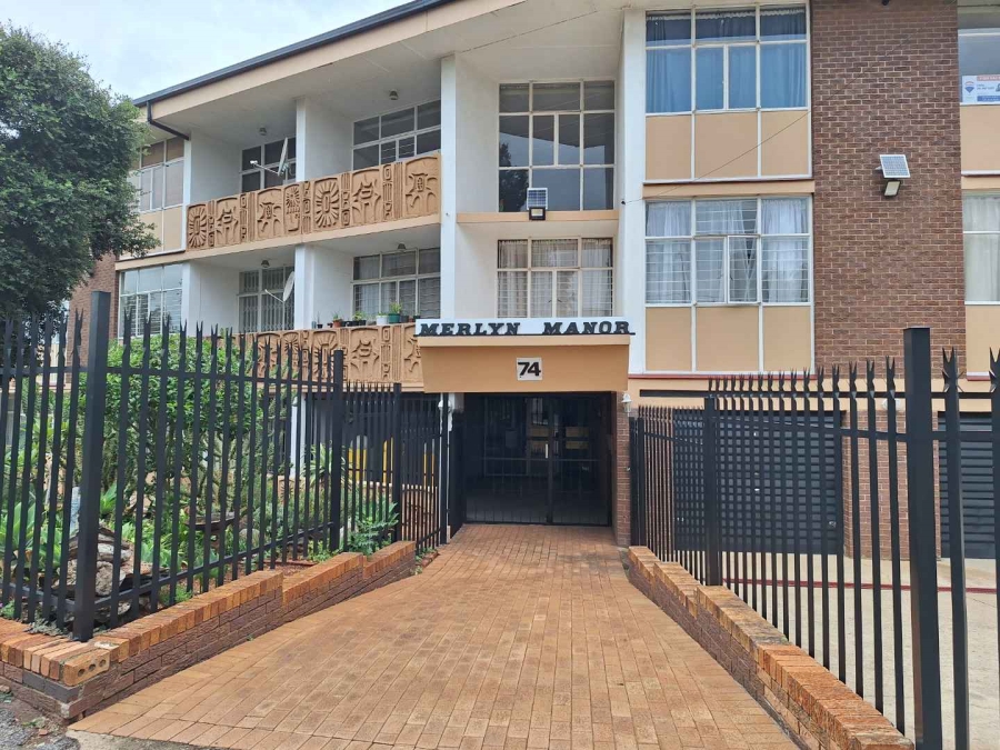 To Let 2 Bedroom Property for Rent in Florida Park Gauteng