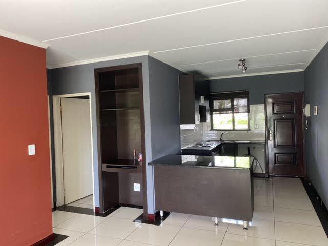 To Let 2 Bedroom Property for Rent in Noordwyk Gauteng