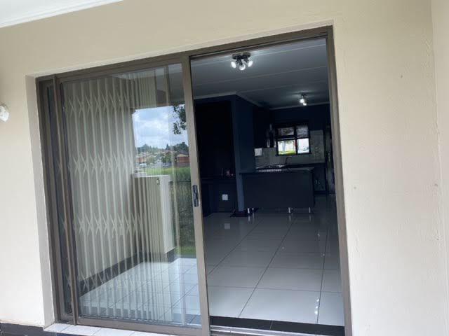 To Let 2 Bedroom Property for Rent in Noordwyk Gauteng