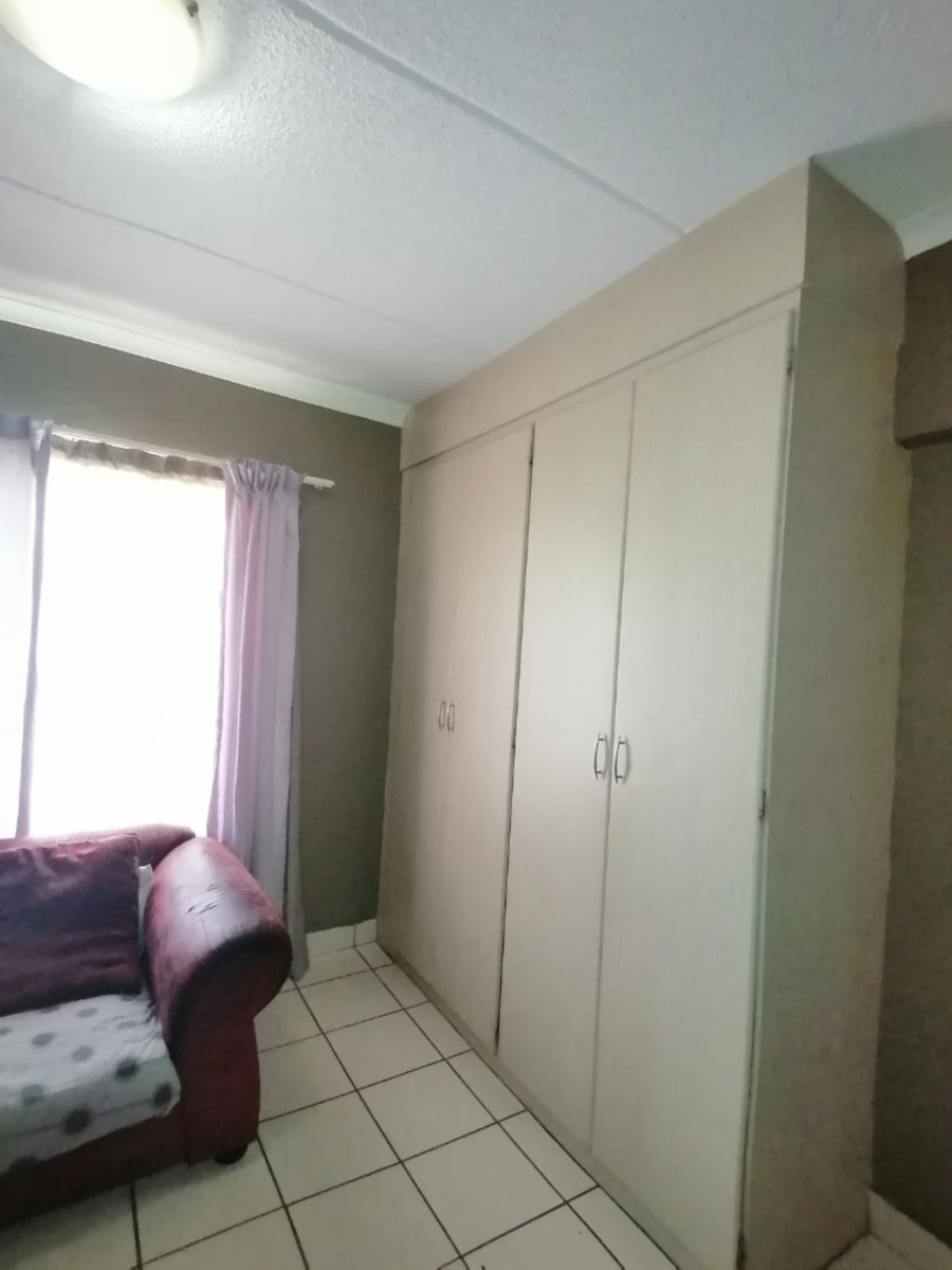 2 Bedroom Property for Sale in Terenure Gauteng