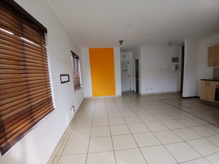 To Let 2 Bedroom Property for Rent in Jackal Creek Golf Estate Gauteng