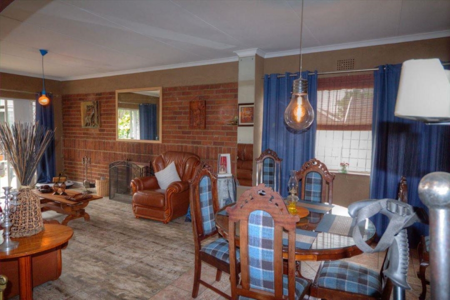 3 Bedroom Property for Sale in Van Riebeeck Park Gauteng