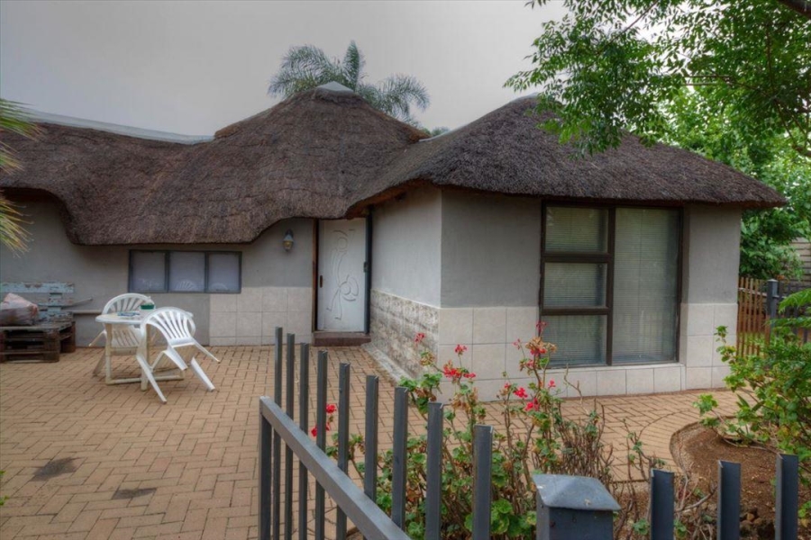 3 Bedroom Property for Sale in Van Riebeeck Park Gauteng