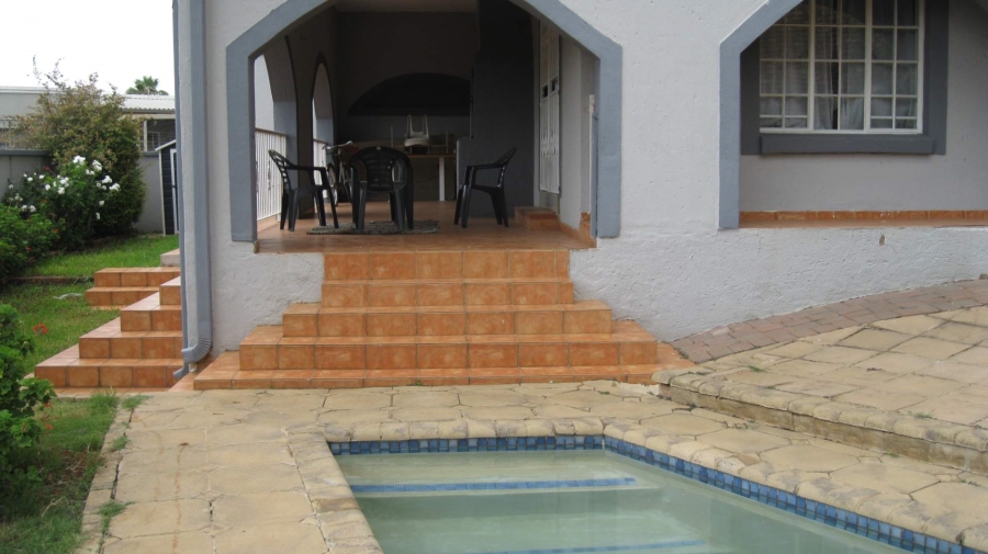 6 Bedroom Property for Sale in Highveld Ext 12 Gauteng