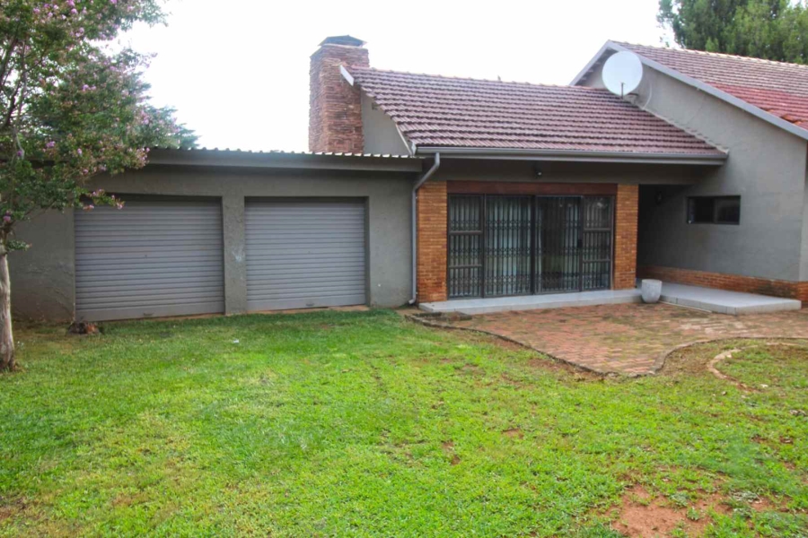 4 Bedroom Property for Sale in Florida Gauteng