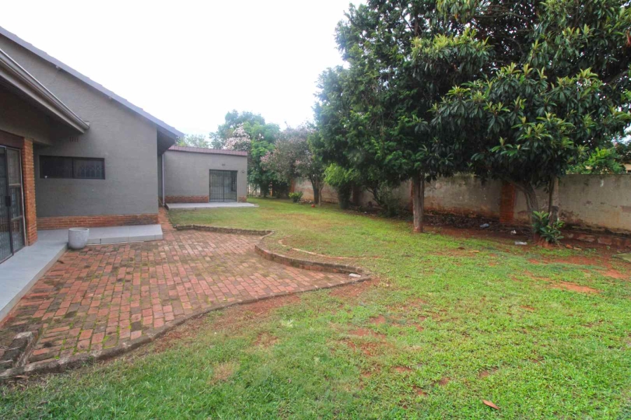 4 Bedroom Property for Sale in Florida Gauteng