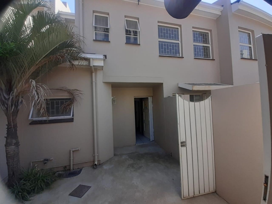 To Let 3 Bedroom Property for Rent in Hatfield Gauteng