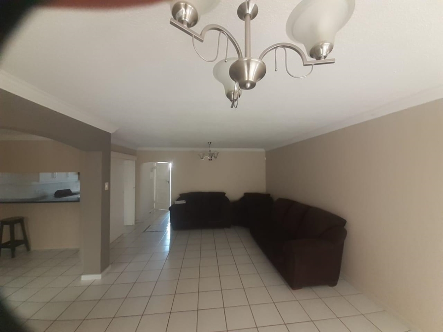 To Let 3 Bedroom Property for Rent in Hatfield Gauteng