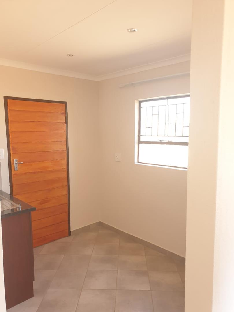 2 Bedroom Property for Sale in Windmill Park Gauteng