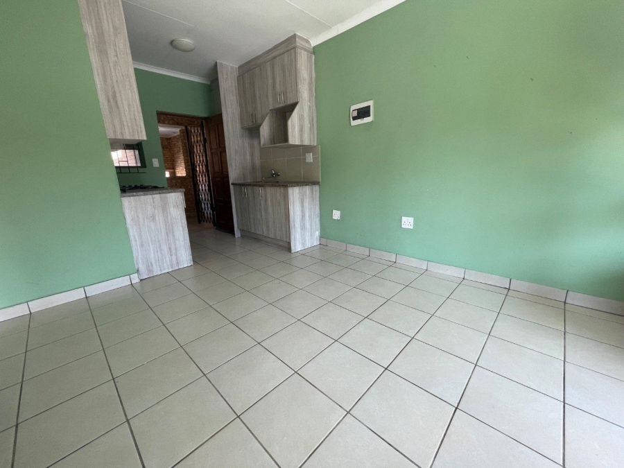 2 Bedroom Property for Sale in Brentwood Gauteng