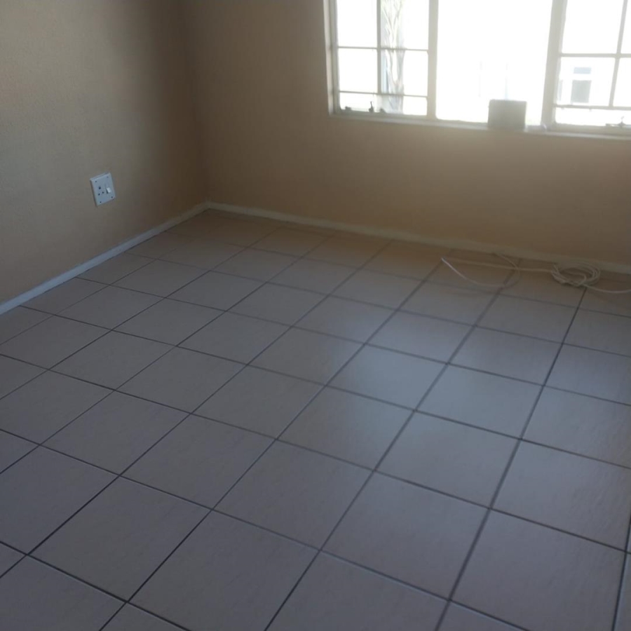 To Let 3 Bedroom Property for Rent in Norkem Park Gauteng