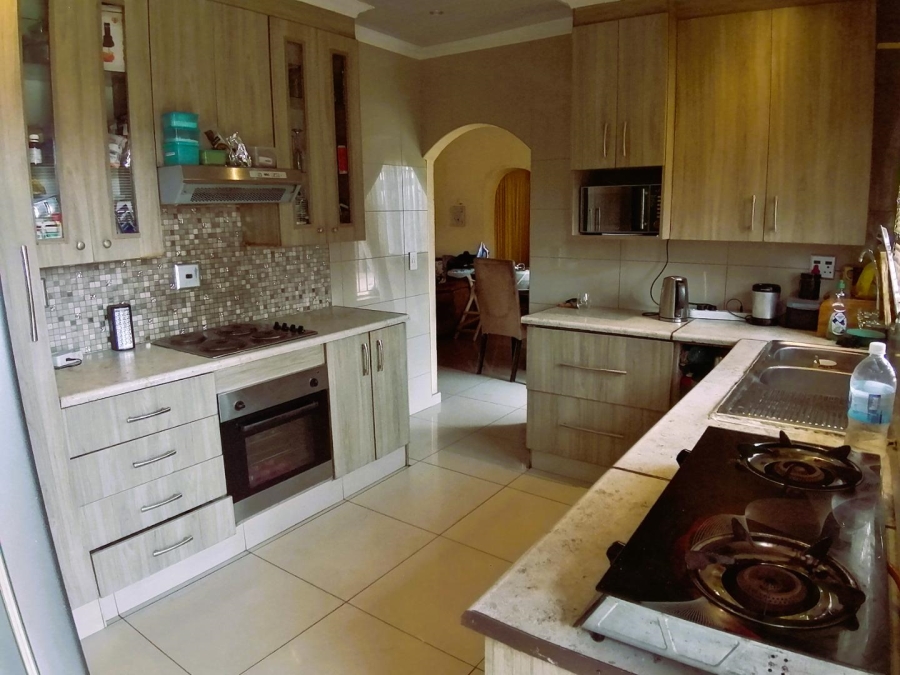 3 Bedroom Property for Sale in Mayberry Park Gauteng