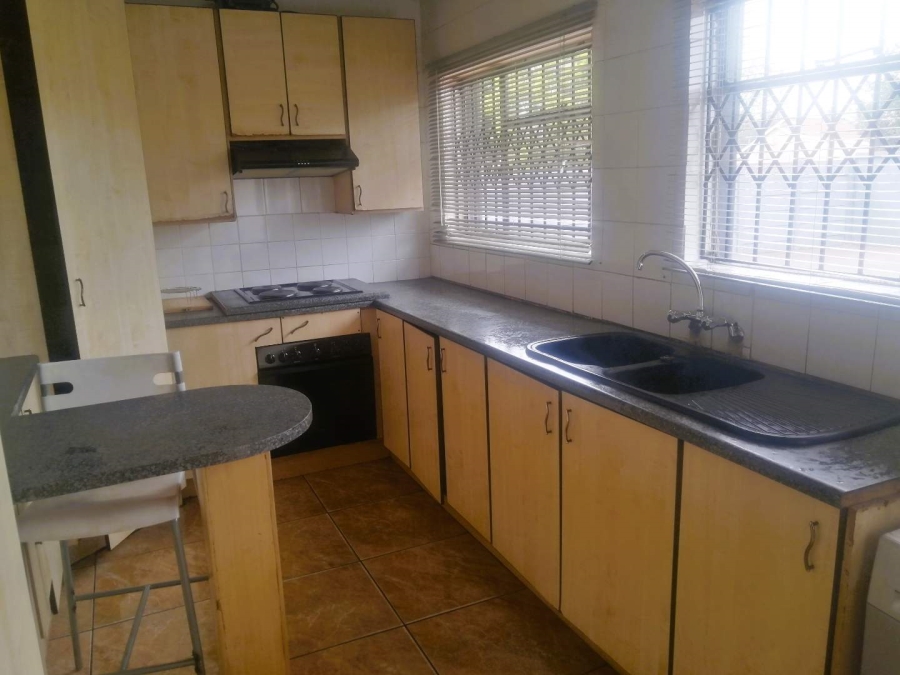 3 Bedroom Property for Sale in Roodekop Gauteng