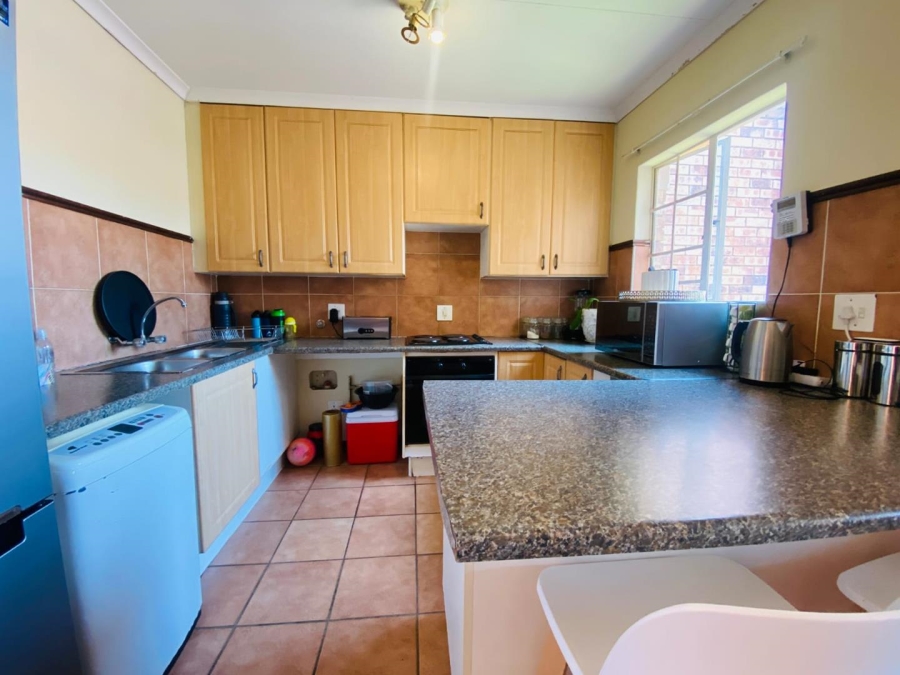 2 Bedroom Property for Sale in Mooikloof Ridge Gauteng