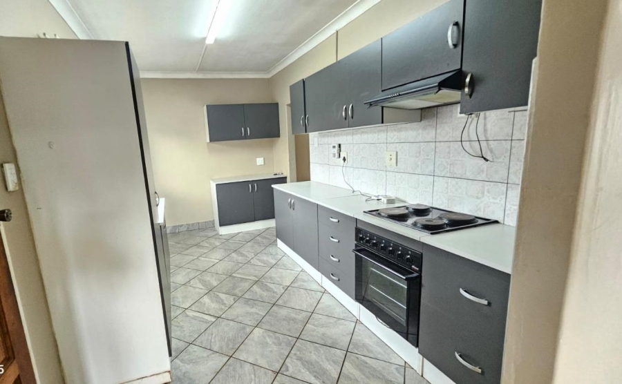 To Let 4 Bedroom Property for Rent in Eastleigh Gauteng